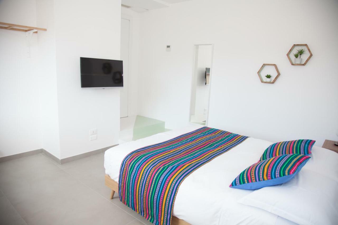 Cocor Suites & Design เนเปิลส์ ภายนอก รูปภาพ